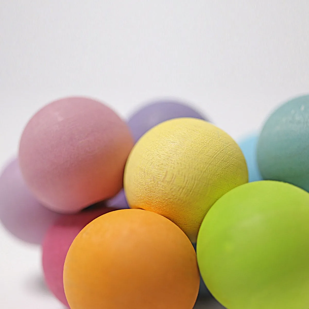 Grimm's Grasping Toy - Beads Pastel
