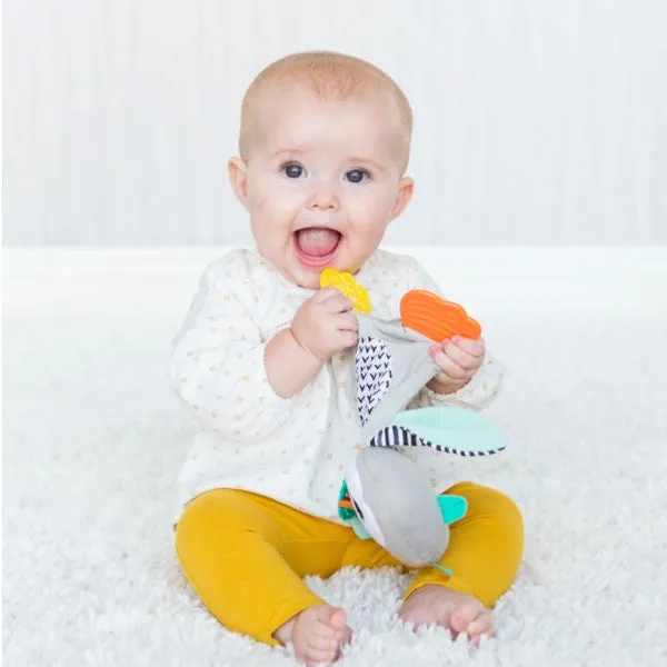 Infantino Cuddly Teether - Penguin (0m )