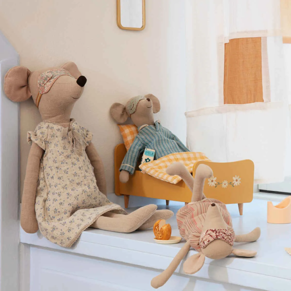 Maileg Maxi Mouse, Nightgown