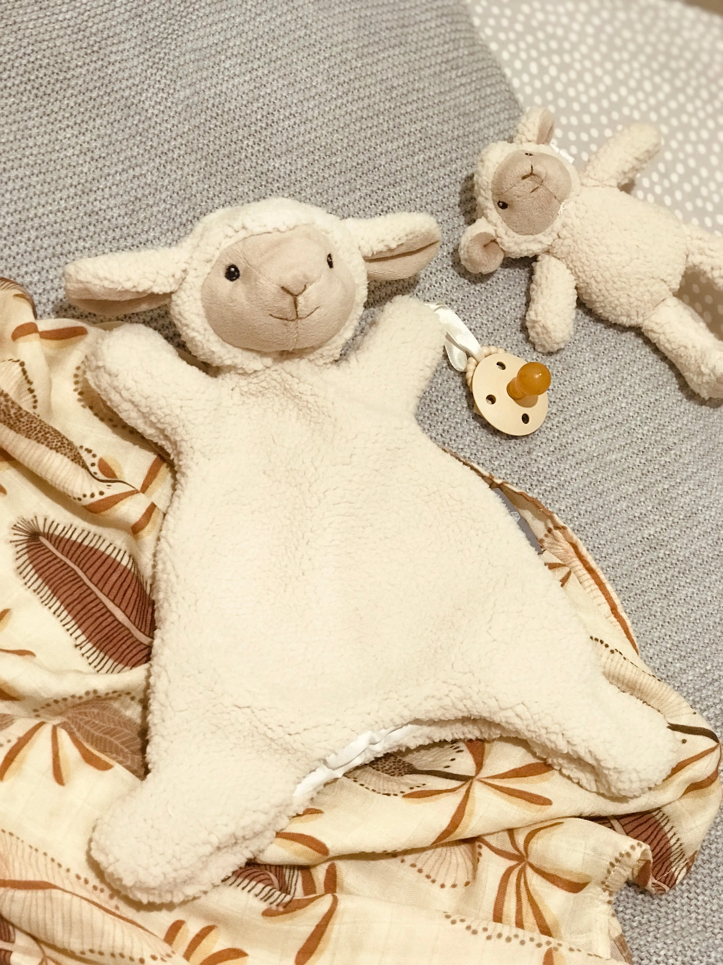 Mini Sophie the sheep