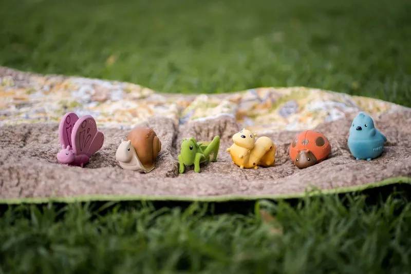 Tikiri Garden Friends - Rubber Teether Rattle & Bath Toys